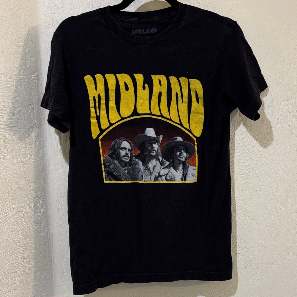 Midland Black Concert Graphic Tee - Small